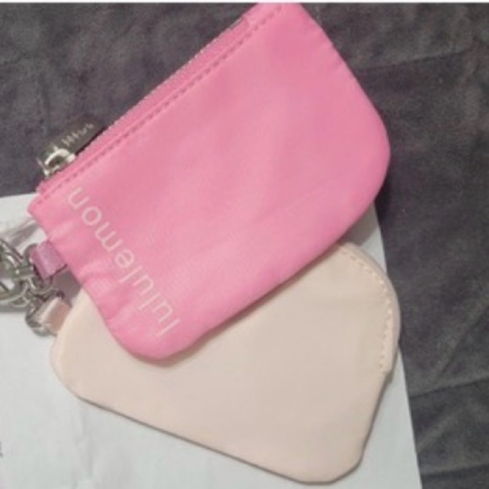 Lululemon athletica key chain Dual Pouch Wristlet bag gym fitness viral pink - Picture 2 of 2